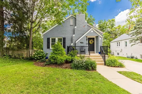 110 Handlan Ct, Saint Louis, MO 63122