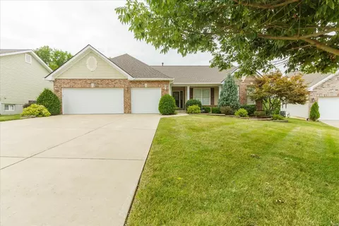 725 Jamesport Dr, O'fallon, MO 63366