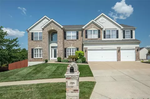 206 Tanner Dr, Wentzville, MO 63385