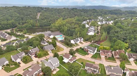 17201 Hilltop Ridge Dr, Eureka, MO 63025 photo 51