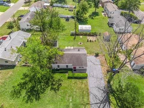 View/Area - 324 Heyden Dr, Eureka, MO 63025 photo 2 of 4