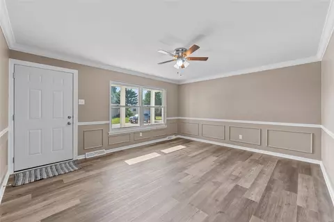 501 Dardenne Dr, O'fallon, MO 63366 photo 6