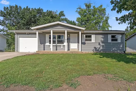 501 Dardenne Dr, O'fallon, MO 63366 photo 2
