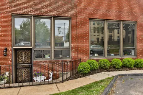 1523 S 10th St #112, Saint Louis, MO 63104