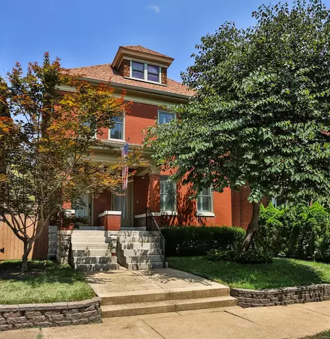 3009 Allen Ave, Saint Louis, MO 63104