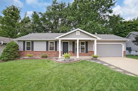 85 Harvest Brown Ct, Saint Peters, MO 63376