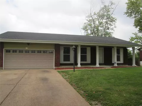 10636 Jesskamp Dr, Saint Louis, MO 63136