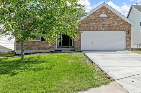 21 Brookfield Ct, Wentzville, MO 63385