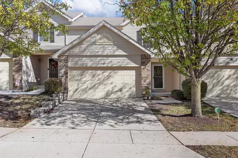 5523 Wavecrest Cir, Saint Charles, MO 63304