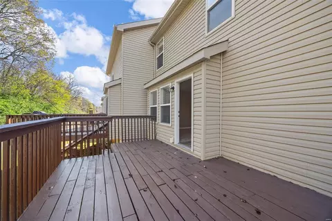 Exterior - 5523 Wavecrest Cir, Saint Charles, MO 63304 photo 5 of 5