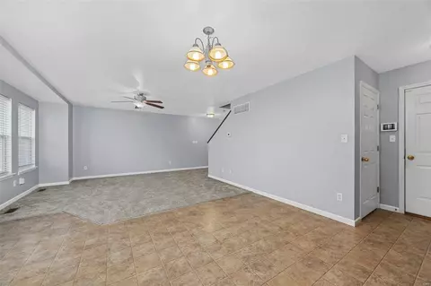 Living - 5523 Wavecrest Cir, Saint Charles, MO 63304 photo 3 of 5
