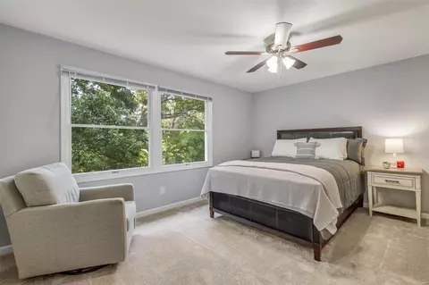 Bedroom - 569 Monroe Mill Dr, Ballwin, MO 63011 photo 5 of 7