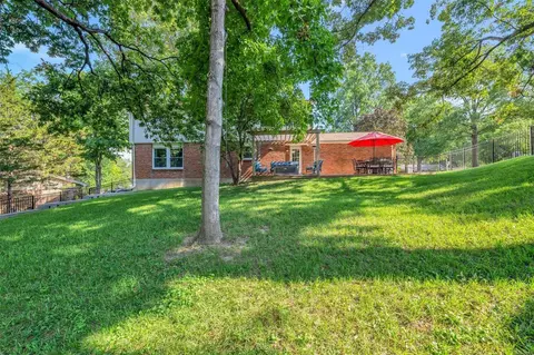 Exterior - 569 Monroe Mill Dr, Ballwin, MO 63011 photo 11 of 17