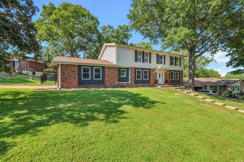 Exterior - 569 Monroe Mill Dr, Ballwin, MO 63011 photo 17 of 17