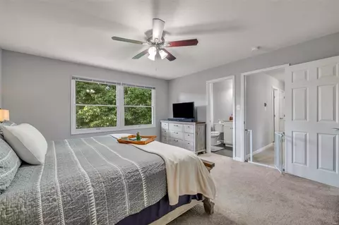 Bedroom - 569 Monroe Mill Dr, Ballwin, MO 63011 photo 2 of 7