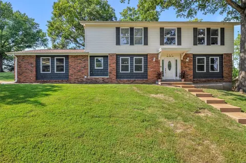 Exterior - 569 Monroe Mill Dr, Ballwin, MO 63011 photo 15 of 17