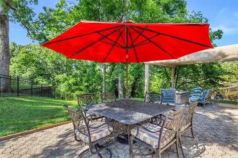 Exterior - 569 Monroe Mill Dr, Ballwin, MO 63011 photo 9 of 17
