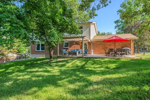 Exterior - 569 Monroe Mill Dr, Ballwin, MO 63011 photo 10 of 17