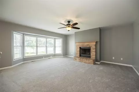 8 Bates Ct, O'fallon, MO 63368 photo 7