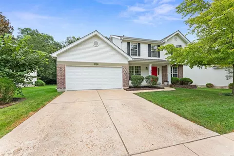 716 Emerald Oaks Ct, Eureka, MO 63025 photo 3