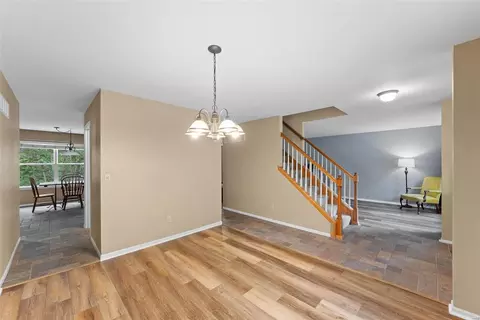 716 Emerald Oaks Ct, Eureka, MO 63025 photo 8