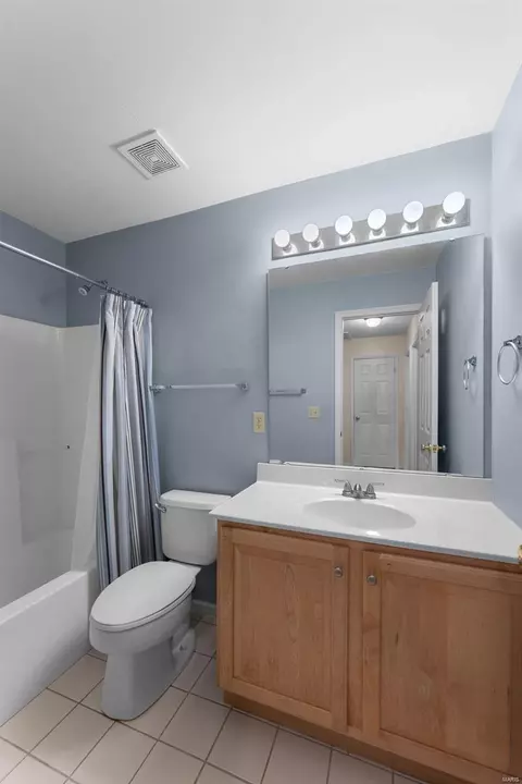 716 Emerald Oaks Ct, Eureka, MO 63025 photo 36