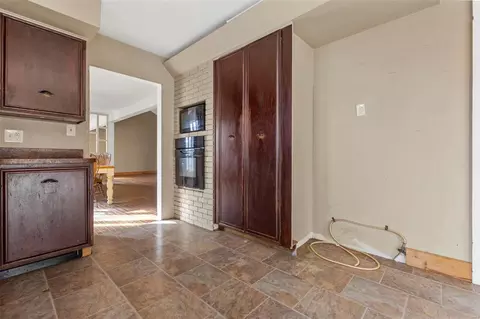 Entry Way - 4643 Cliff Forest Dr, Wildwood, MO 63069 photo 4 of 4