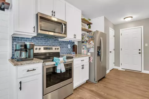 151 Brushy Brook Dr, O'fallon, MO 63366 photo 4