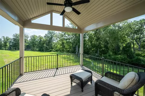 Exterior - 263 Keaton Woods Dr, O'fallon, MO 63368 photo 3 of 8