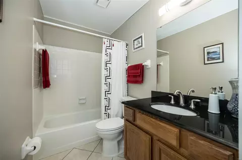 1024 Treetop Village Dr, Ballwin, MO 63021 photo 22