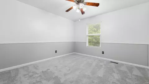 Bedroom - 927 Pheasant Woods Dr, Manchester, MO 63021 photo 2 of 7