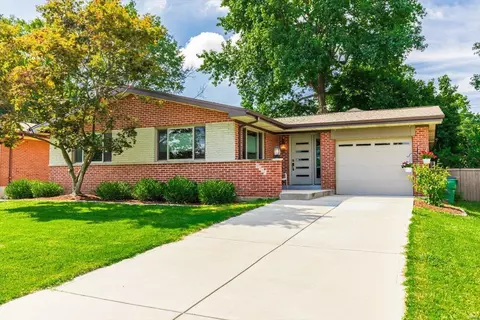 7236 Rockspring Dr, Saint Louis, MO 63123