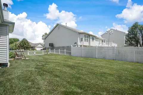 1334 Shelby Point Dr, O'fallon, MO 63366 photo 34