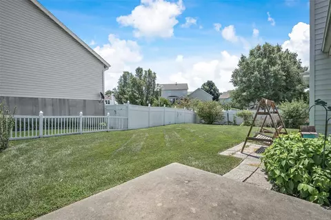 1334 Shelby Point Dr, O'fallon, MO 63366 photo 29