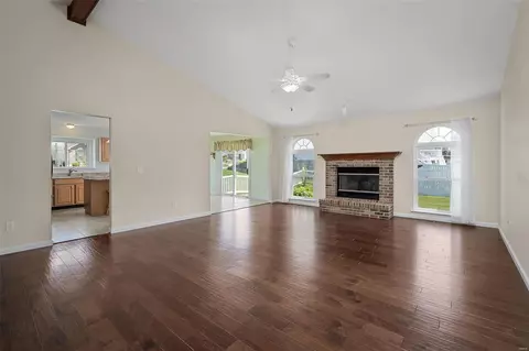 1334 Shelby Point Dr, O'fallon, MO 63366 photo 9