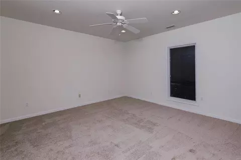 Bedroom - 752 River Glen Dr, O'fallon, MO 63368 photo 3 of 3