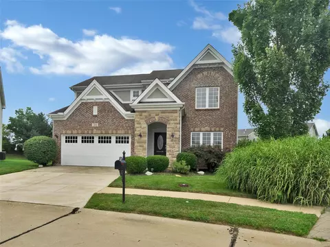 20 Clearvista Cv, Saint Charles, MO 63303