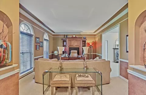 1072 Bristol Manor Dr, Ballwin, MO 63011 photo 14