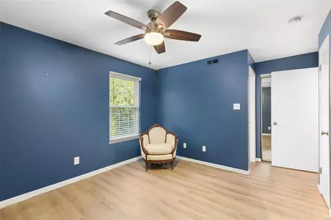 Bedroom - 7421 Triwoods Dr #E, Saint Louis, MO 63119 photo 2 of 4