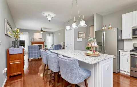 Kitchen - 607 Summer Stone Dr, O'fallon, MO 63368 photo 3 of 3