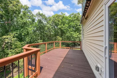 1315 Oak Borough Dr, Ballwin, MO 63021 photo 14