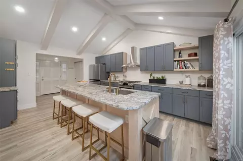 Kitchen - 1307 Turtle Cv, Ballwin, MO 63011 photo 2 of 4