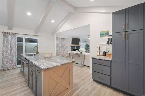 Kitchen - 1307 Turtle Cv, Ballwin, MO 63011 photo 3 of 4