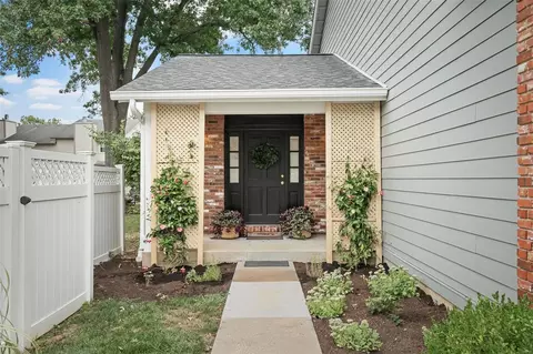 Exterior - 1307 Turtle Cv, Ballwin, MO 63011 photo 2 of 4
