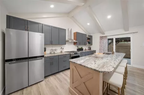 Kitchen - 1307 Turtle Cv, Ballwin, MO 63011 photo 4 of 4