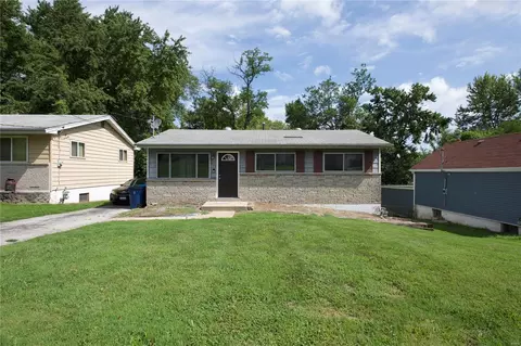 235 Gladys Ave, Saint Louis, MO 63135