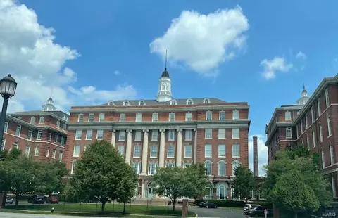 1515 Lafayette Ave #116, Saint Louis, MO 63104