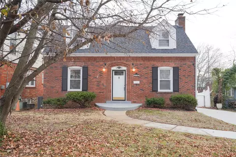 6436 Weber Rd, Saint Louis, MO 63123