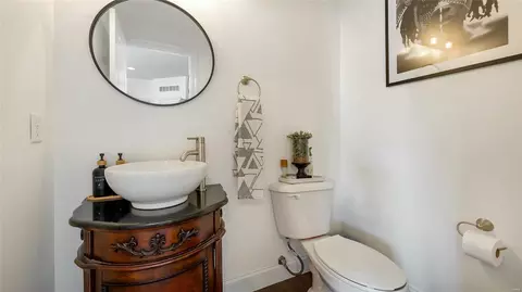 Bath - 812 Aston Way Dr, O'fallon, MO 63368 photo 1 of 6