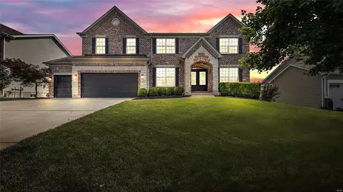 812 Aston Way Dr, O'fallon, MO 63368